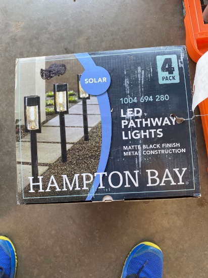 Hampton Bay Pathway lights