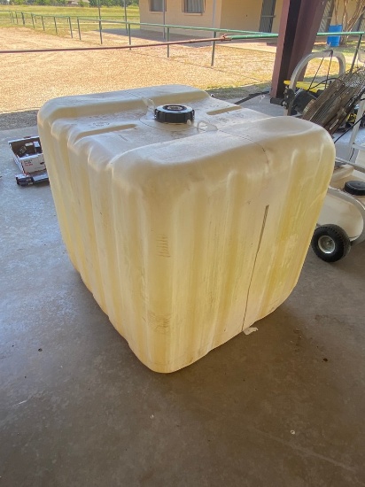 225 Gallon Tank