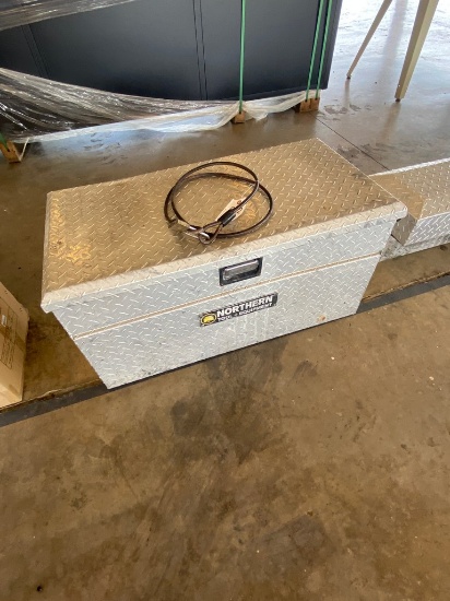 Diamondplate tool Box