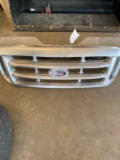 Ford 99'-07 Bumper, 99-04 Ford Grill