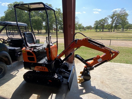 New AGT QH1Z Mini Excavator