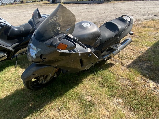 2000 CBR 100 XX New Battery, Spark Plug 70K Miles Runs & Drives Clean Title