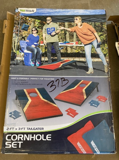 2ftx3ft. Tailgate corn hole set