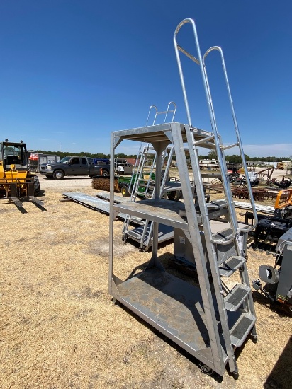 Roll away  alluminum Ladder Cart