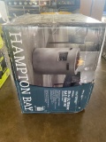 Hampton Bay 26