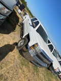 2015 Chevy 2500 4x4 Crew cab white runs & drives miles Tmu clean title