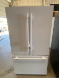 Criterion Frig on top/freezer on bottom