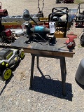 Black & Decker Bench Grinder & vise