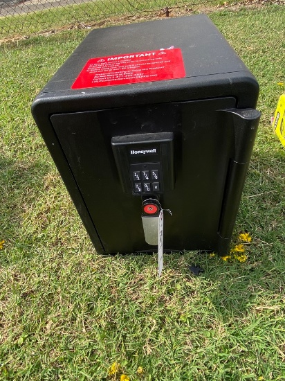 Honeywell safe