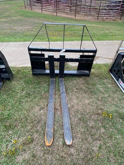 48" Quick Attach Pallet Forks