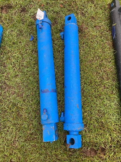 Large Hydraulic cylinders