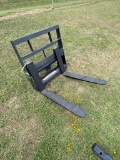 Wolverine Mini Skid Quick Attach Pallet Forks
