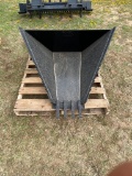 New Express Steel quick Attach Stump bucket one year warranty on welds made in usa