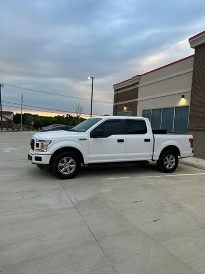 2019 Ford F150 STX V8 5.0L 4x4 runs good 148K miles runs & drives