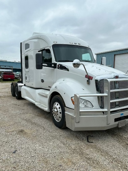 2019 Kenworth T680 Paccar automatic transmission 628,847 miles no issues great condition