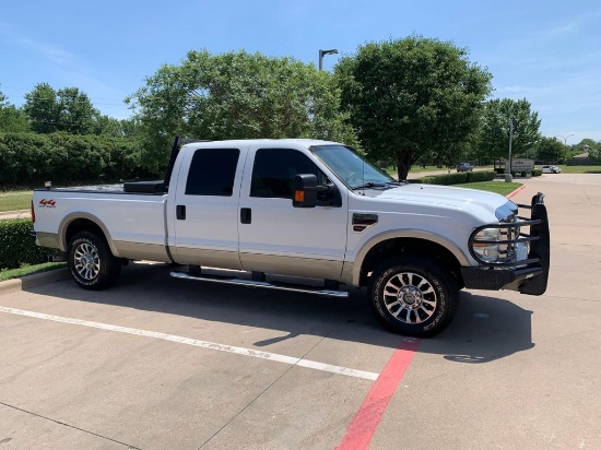 2008 Ford F250 144K mileage runs good