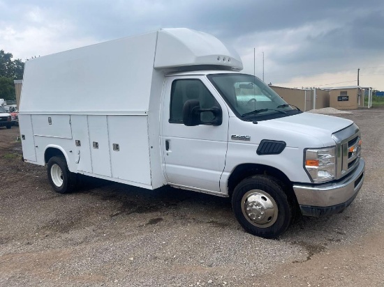 2017 Ford F450 tmu runs good clean title