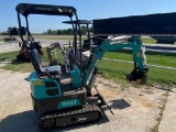 2023 AGROTK ZX-12 Mini Excavator Briggs & Stratton Gas Motor 1 hr on machine runs  & Operates Green