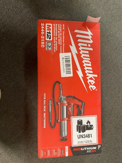 New Milwaukee M12 Grease Gun with 4.0 Battery & charger