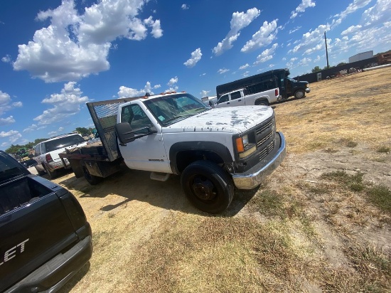 1996 Chevy 3500 HD New Trans 454 runs & drives clean title