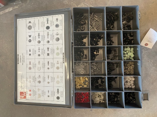 Mercedes retainers assorment