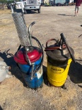 2 Grease bucket with pump