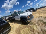 1996 Chevy 3500 HD New Trans 454 runs & drives clean title