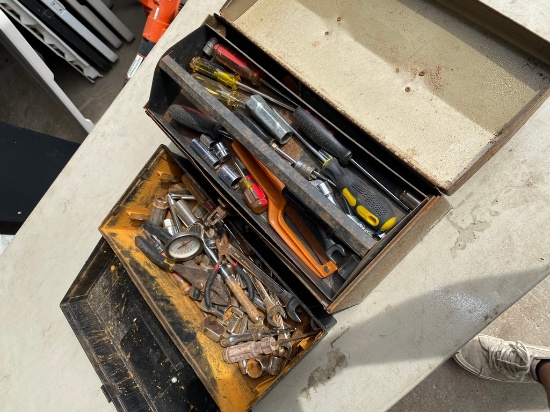 2-tool Box,with content