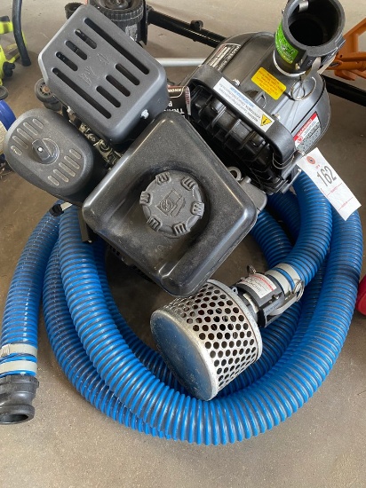 Pacer Water Pump with briggs & stratton motor & hose runs