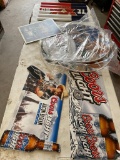 Lot of metal Signs, 3 longhorn,1 jack daniels, 2 coors,21 Dos seces