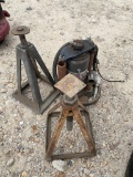 Air Jacks & 2 jack stands