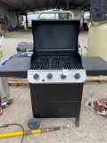 Char Broil gas grill with bottle