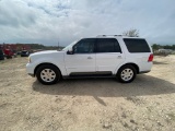 2004 Lincoln Navigator 4x4 runs & drives miles 175,920 clean title