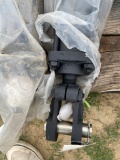 2 Hydraulic Cylinders