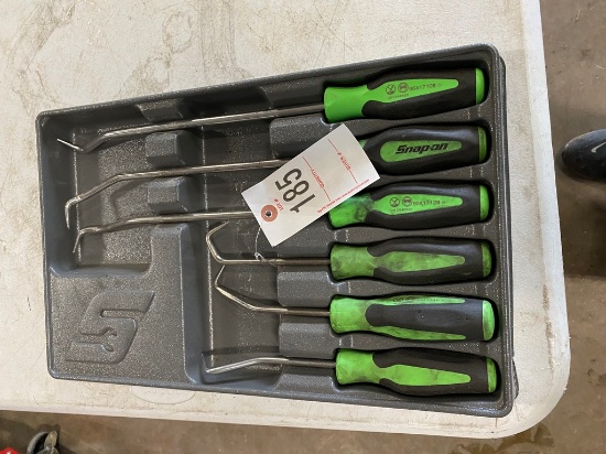 Snap on pick kit