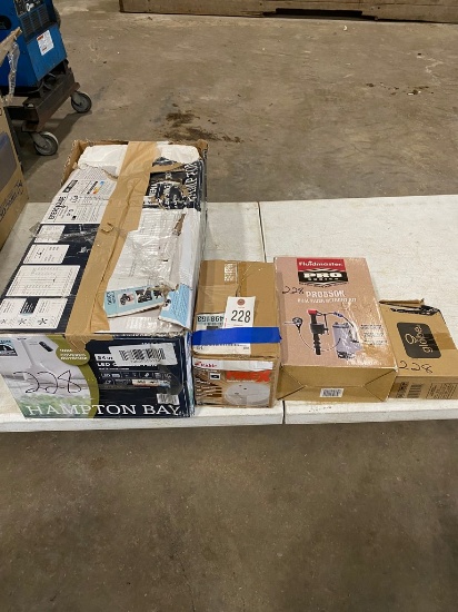 54" Ceiling fan,box of light bulbs