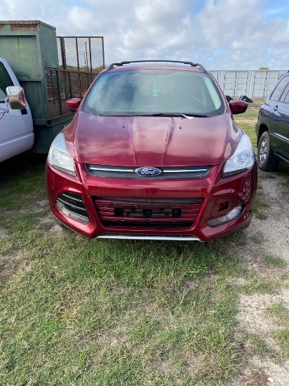 2014 Ford Escape 83K miles runs & drives cold ac , salvage title