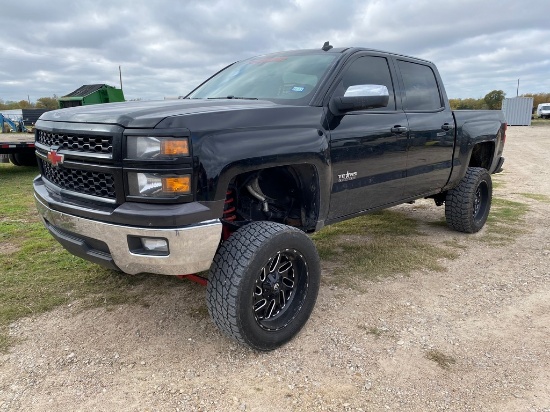 2014 Chevy Silverado 4x4 Texas Edition Shows 125K miles Lifted Aftermarket wheels & tires runs & dri