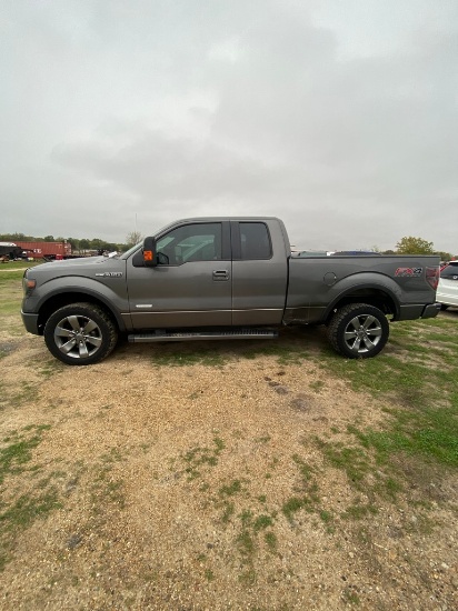 2012 Ford FX4 4x4 Ext Cab leather,AC,runs & drives 248K Clean title slow title