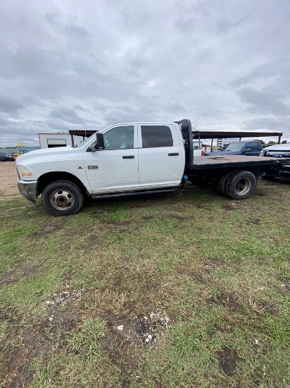 2011 Dodge Ram 3500 Crew Cab cummins turbo diesel no Deff shows 178K runs & drives no issues clean t