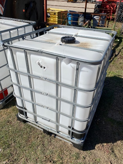 225 Gallon Transfer Tank