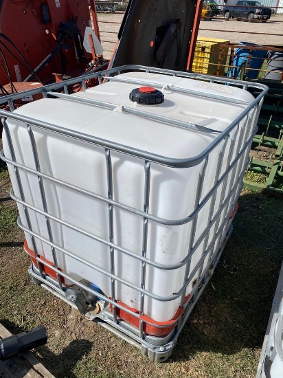225 Gallon Transfer Tank