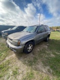 2005 Chevy Trail Blazer 4x4 shows 204K runs & drives has clean title