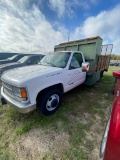 2000 Chevy 3500 1 ton Shows 121K Standard Trans with Landscape bed