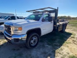 2015 GMC 3500 HD 6.0 L Gas Shows 146K urns & drives clean title