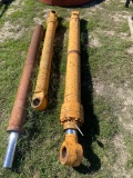 Large hydraulic cylinder