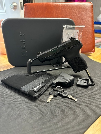 New Ruger Lcp max 380 with 1 magazine bedside safe and soft carry holster