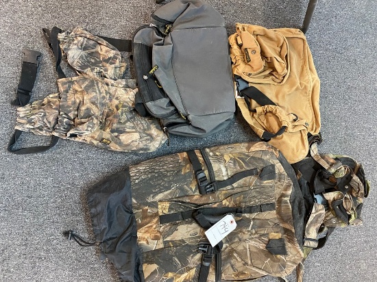 Bow Back Pack & Misc Bags,holsters