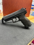 Used heckler and koch p30 .40 X&W comes with 1 magazine