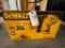 New Dewalt 18 Ga Brad Nailer kit battery & charger